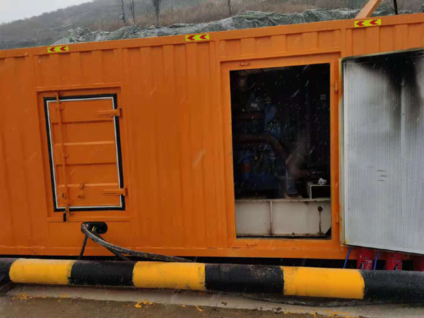 和龙发电机出租 柴油发电机组电压低报警怎么办？